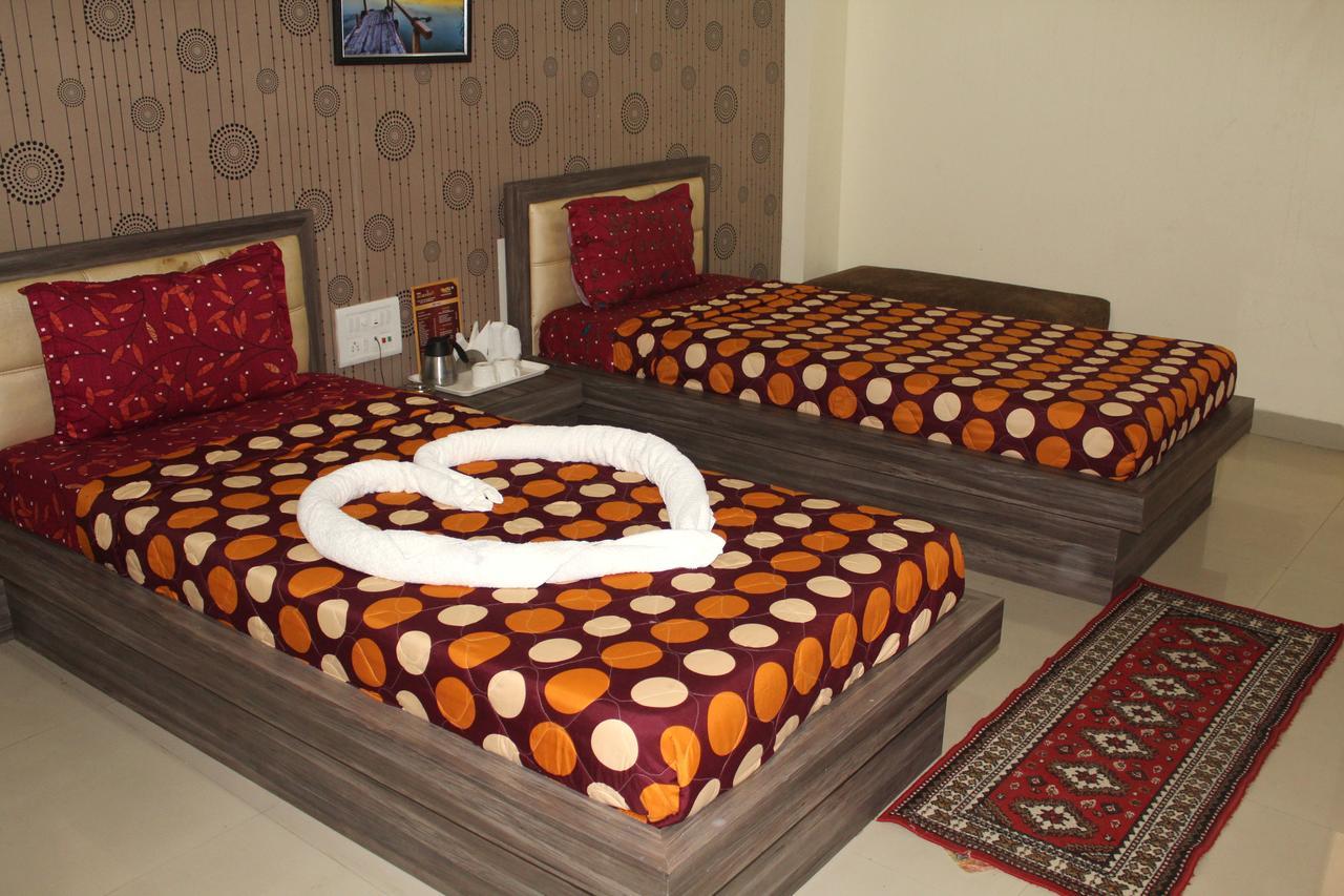 Hotel Anandam Kanker Exterior photo